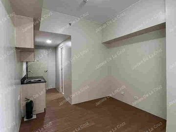 83K Cash Out, Condo in front of ATeneo (RFO)
