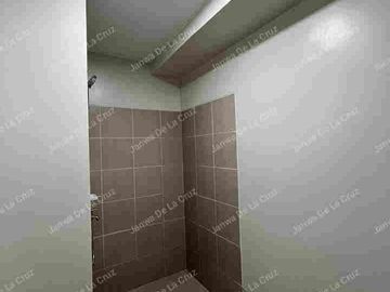 83K Cash Out, Condo in front of ATeneo (RFO)