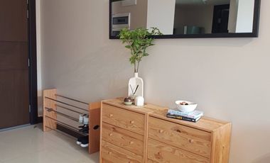 RFO Fully Furnished 3BR with Parking FOR RENT / LEASE at Uptown Parksuites BGC Taguig