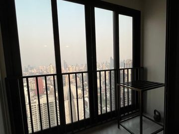 For Rent & sell at Ashton asoke