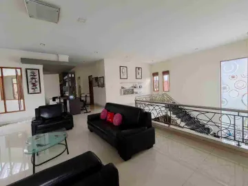 Dijual Rumah Mewah Furnished Colomadu Siap Huni