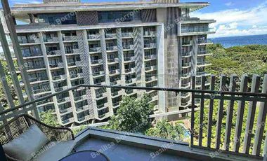 FOR RENT: 1Bedroom w/ Balcony & Ocean View- Php70k/per month