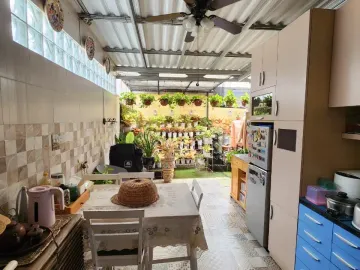 Rumah Strategis 15 Menit ke Metropolitan Mall Cibubur Siap KPR J-37112