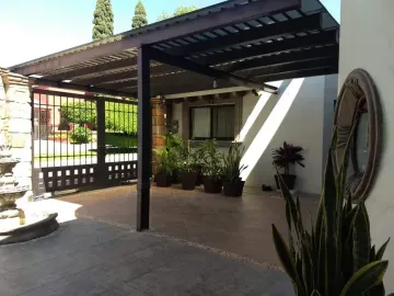Lomas De Atzingo Cuernavaca Casa En Venta Ubicada Fraccionamiento 3 R.