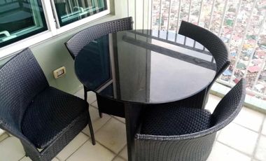FOR SALE: 2BR Semi-Penthouse at Red Oak, Two Serendra BGC