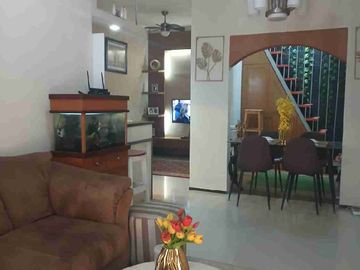 Dijual rmh  siap huni dlm cluster , di ciputat timur tangsel, dekat perempatan duren, bbs banjir