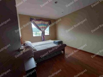 Departamento de venta en cuenca en plena Ave. Paucarbamaba zona estrategica a 100 m de la clinica paucarbamba