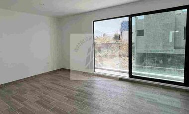 Venta de Casas Tirzotla Residencial – Camino Real a San Andrés Cholula
cerca del centro de cholula, universidad UVM, periférico, federal Atlixco  con opción a 5 recámaras Fracc con áreas comunes