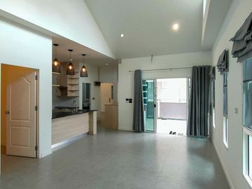 Stunning Single-Story Home near National Park! Hang Dong Gem!