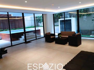 Departamento en venta sector González Suárez