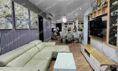 3BR unit for Rent at Sequioa Two Serendra Fully Furnished across SM Aura near BSM ISM