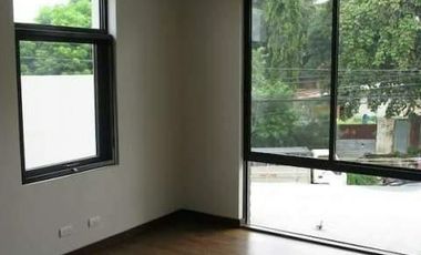 REPRICED! For Sale Duplex with Pool in Varsity Hills, Quezon City