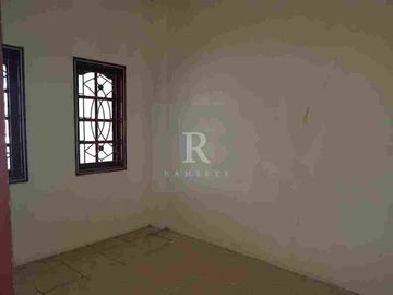 Dijual Rumah 4 Lantai LT 85m2 LB 220m2