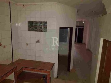 Dijual Rumah 4 Lantai LT 85m2 LB 220m2