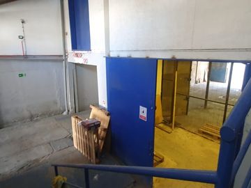 Se Vende Galpón O Bodega Amplio En San Gerardo, Recoleta