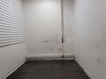 Se Vende Galpón O Bodega Amplio En San Gerardo, Recoleta