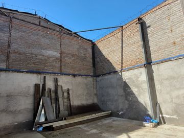 Se Vende Galpón O Bodega Amplio En San Gerardo, Recoleta