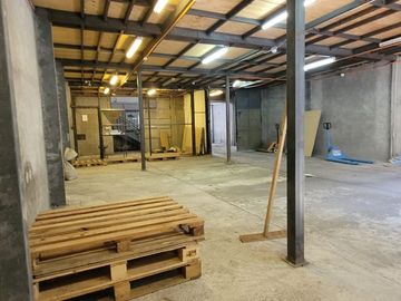 Se Vende Galpón O Bodega Amplio En San Gerardo, Recoleta