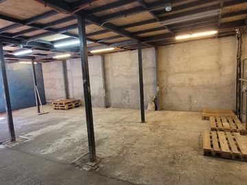 Se Vende Galpón O Bodega Amplio En San Gerardo, Recoleta