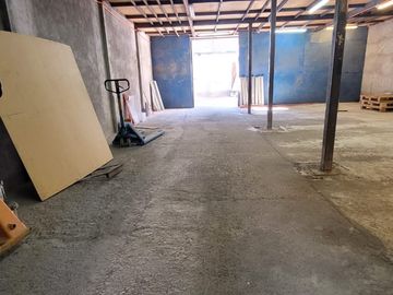 Se Vende Galpón O Bodega Amplio En San Gerardo, Recoleta