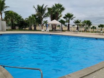 Casa en Alquiler Santa Elena, 2 Hab, 1 Baño, Seguridad, Piscina, cerca la Playa