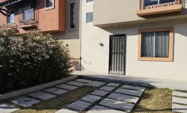 CASA A LA VENTA EN FRACCIONAMIENTO REAL SOLARE, QUERETARO