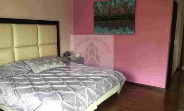 VENTA DE RESIDENCIA EN LA VISTA COUNTRY CLUB CON EXCELENTES AMENIDADES Y MUY AMPLIA  4 recámaras 4 baños cuarto de servicio campo de golf