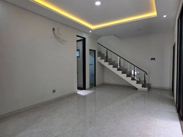 Dijual Rumah Baru Minimalis 2 Lantai, Dian Istana, Surabaya Barat