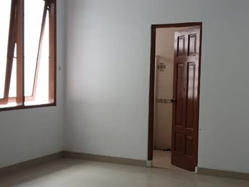 DIJUAL RUMAH GADING INDAH DI KELAPA GADING!