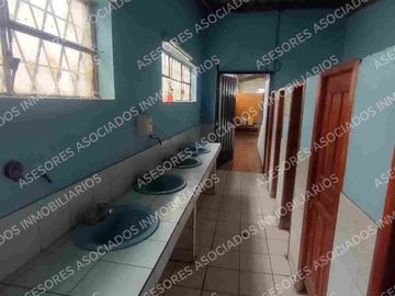 Vendo Oportunidad Excelente Bodega en el Parque Industrial del Sur de Quito