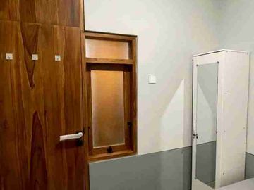 Kost 2Lt Cantik Aktif Dekat Kampus UNS