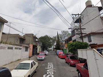 VENDO CASA CERCA DEL ESTADIO AZTECA