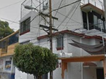 VENDO CASA CERCA DEL ESTADIO AZTECA
