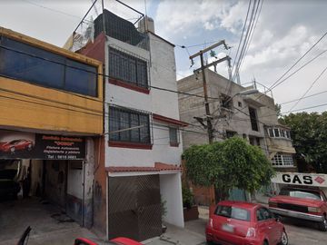 VENDO CASA CERCA DEL ESTADIO AZTECA