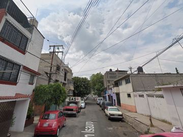 VENDO CASA CERCA DEL ESTADIO AZTECA
