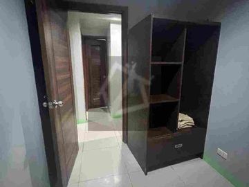 semi-furnished 2 bedrooms condo for sale, Horizon 101, Cebu city Philippines