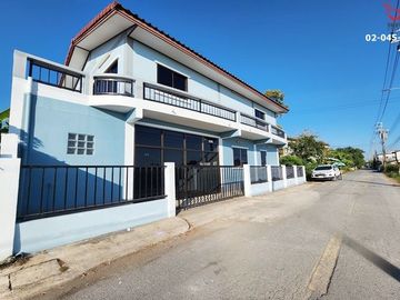 ขายบ้านเดี่ยว 2ชั้น 45ตารางวา ถนนไมตรีจิต-คู้คลองสิบ หนองจอก พร้อมอยู่