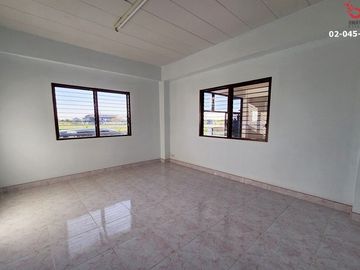 ขายบ้านเดี่ยว 2ชั้น 45ตารางวา ถนนไมตรีจิต-คู้คลองสิบ หนองจอก พร้อมอยู่