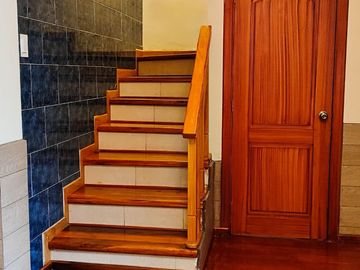 Casa - Macasto, Urbanización Valle hermoso 3, Ambato, Ecuador