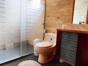 Casa - Macasto, Urbanización Valle hermoso 3, Ambato, Ecuador