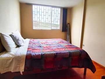 Casa - Macasto, Urbanización Valle hermoso 3, Ambato, Ecuador