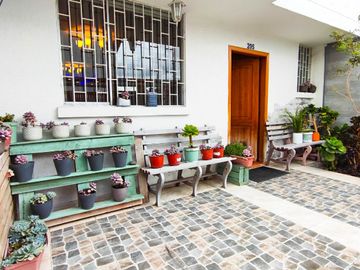 Casa - Macasto, Urbanización Valle hermoso 3, Ambato, Ecuador