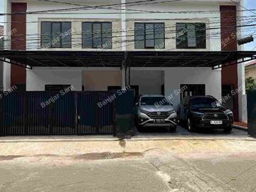 Rumah Hook Minimalis Tropis, Nyaman, Lokasi Dekat Tol, Rs, Sekolah, Mall