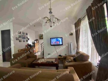 Dijual Rumah 2 Lantai Di Dalam Cluster Serenade Lake Serpong