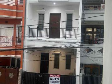Dijual cepat rumah langsung huni sunter 3 lantai