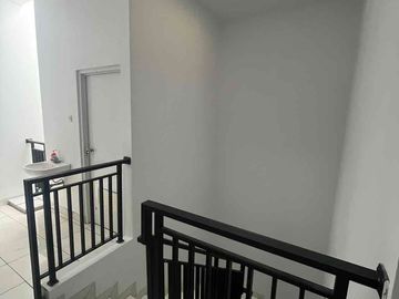Dijual cepat rumah langsung huni sunter 3 lantai