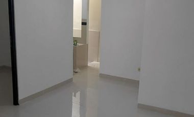 DISEWAKAN Rumah Rapi dan Siap Huni di Cluster Catalina Gading Serpong Tangerang