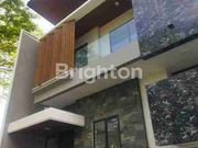 RUMAH BARU SIAP HUNI DI WOODLAND CITRALAND SURABAYA