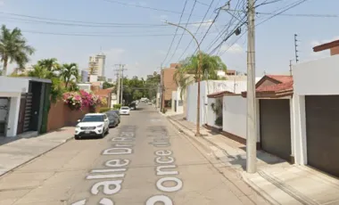 Calle Doctor Ramón Ponce De León 125, Chapultepec, Culiacán, Sinaloa, México