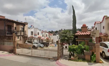 Casa en fracc en venta Privada De Los Tulipanes, Jardines De Agua Caliente, Tijuan